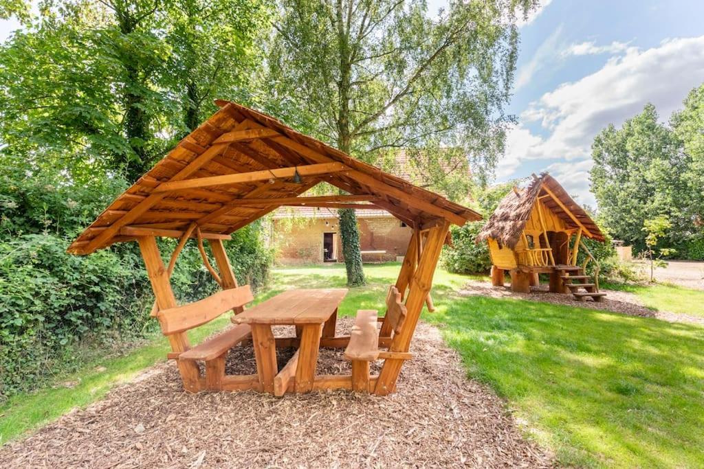 Вилла Au Pied Du Frene Herzeele Экстерьер фото